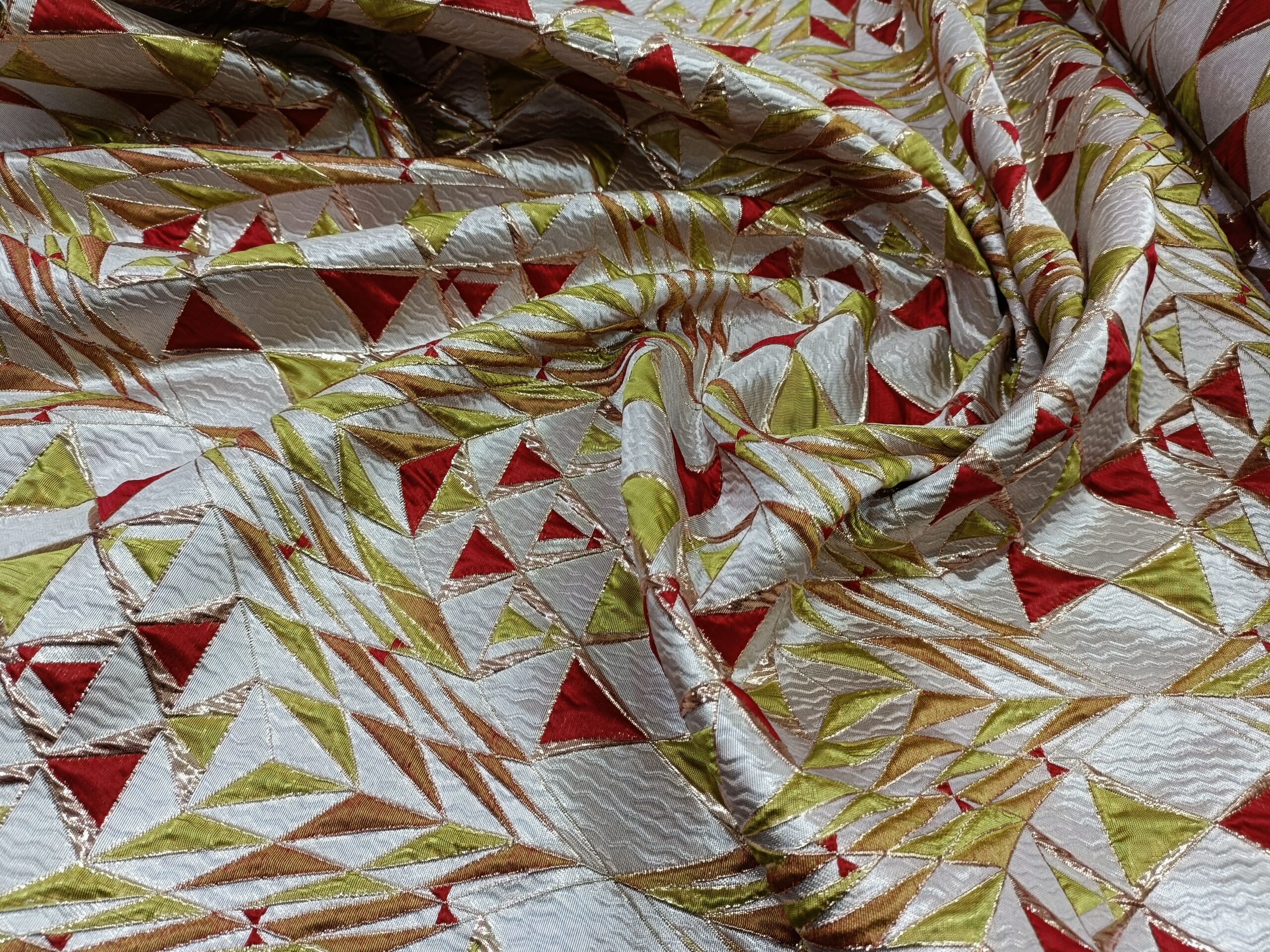 Luxe Brocade Red Triad